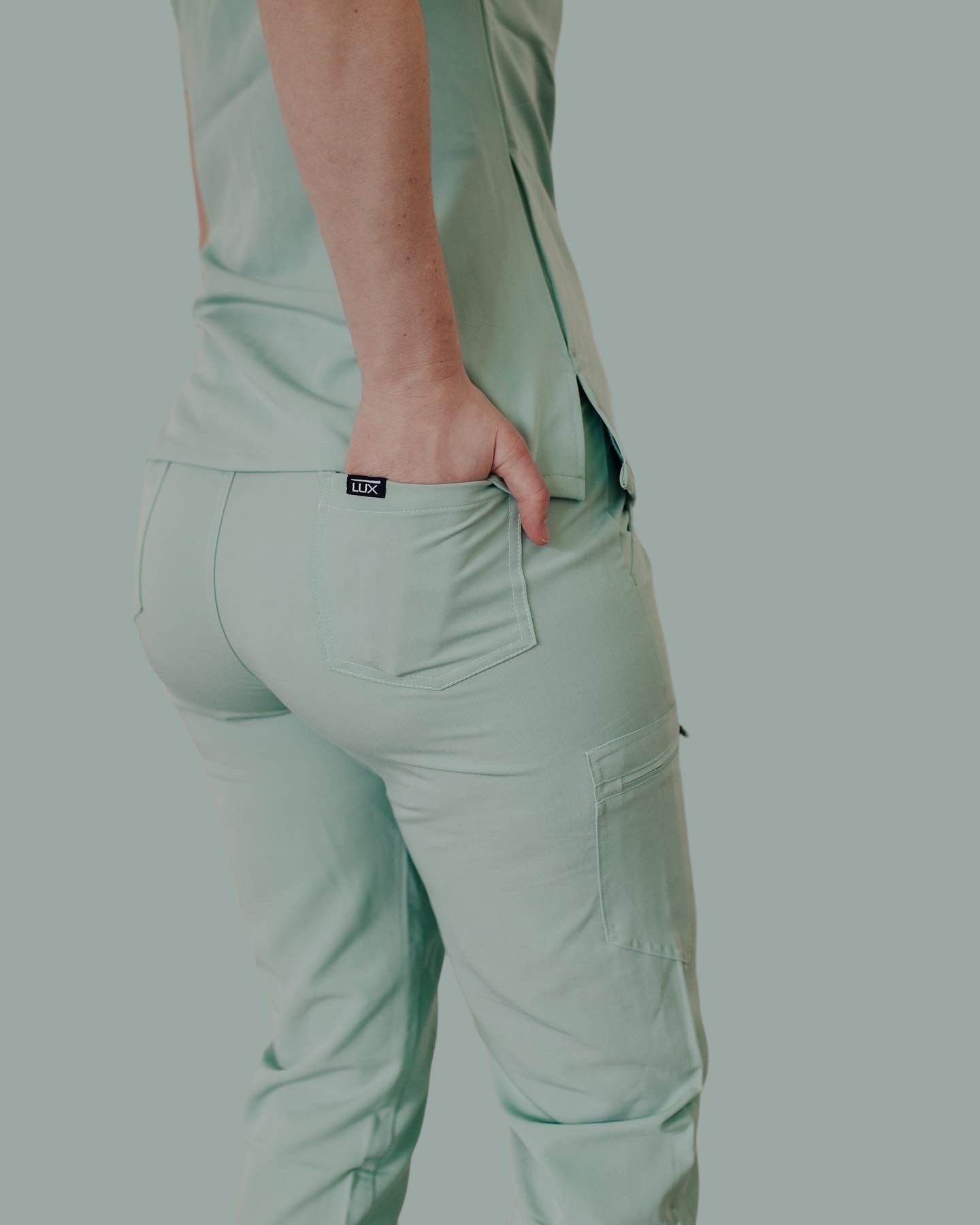 sage green scrub jogger pants 